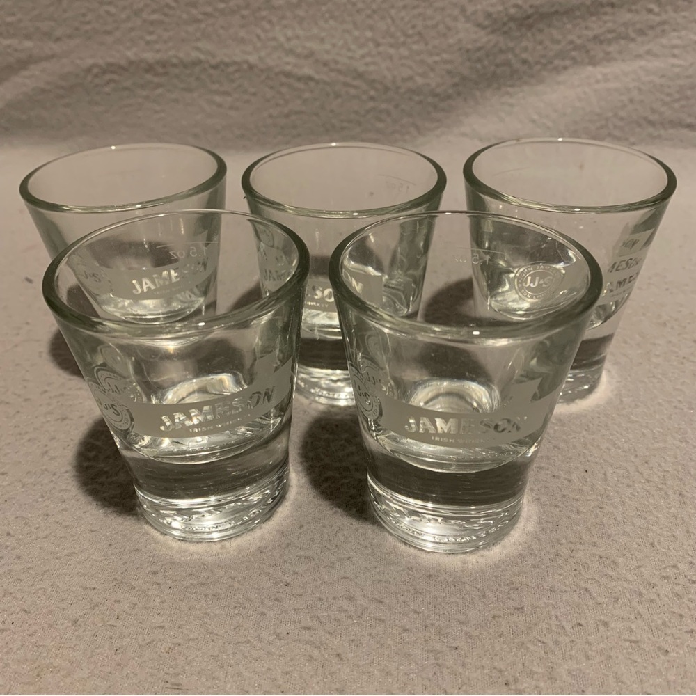 JJ & S Jameson Irish Whiskey Shot Glasses 1.5 oz Set of 5